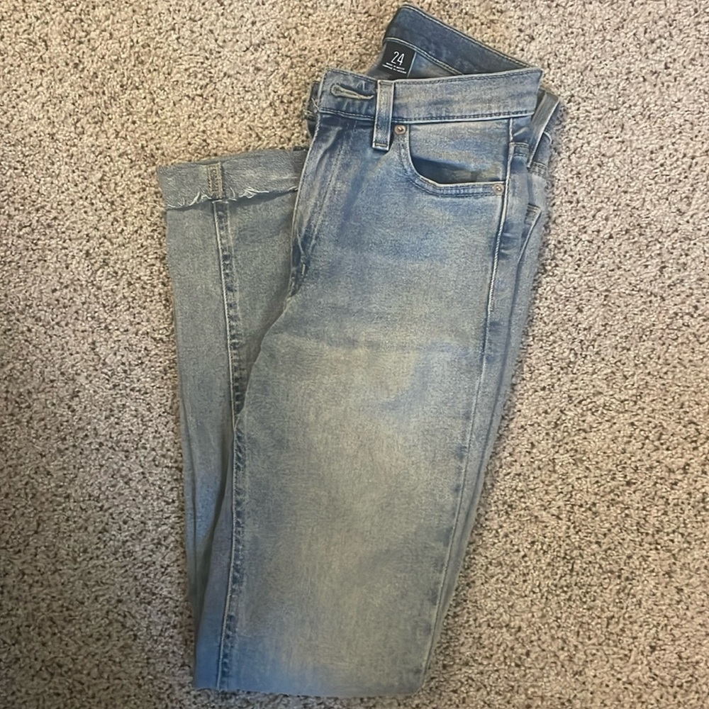 Urban Outfitters High Rise jeans, size 24.